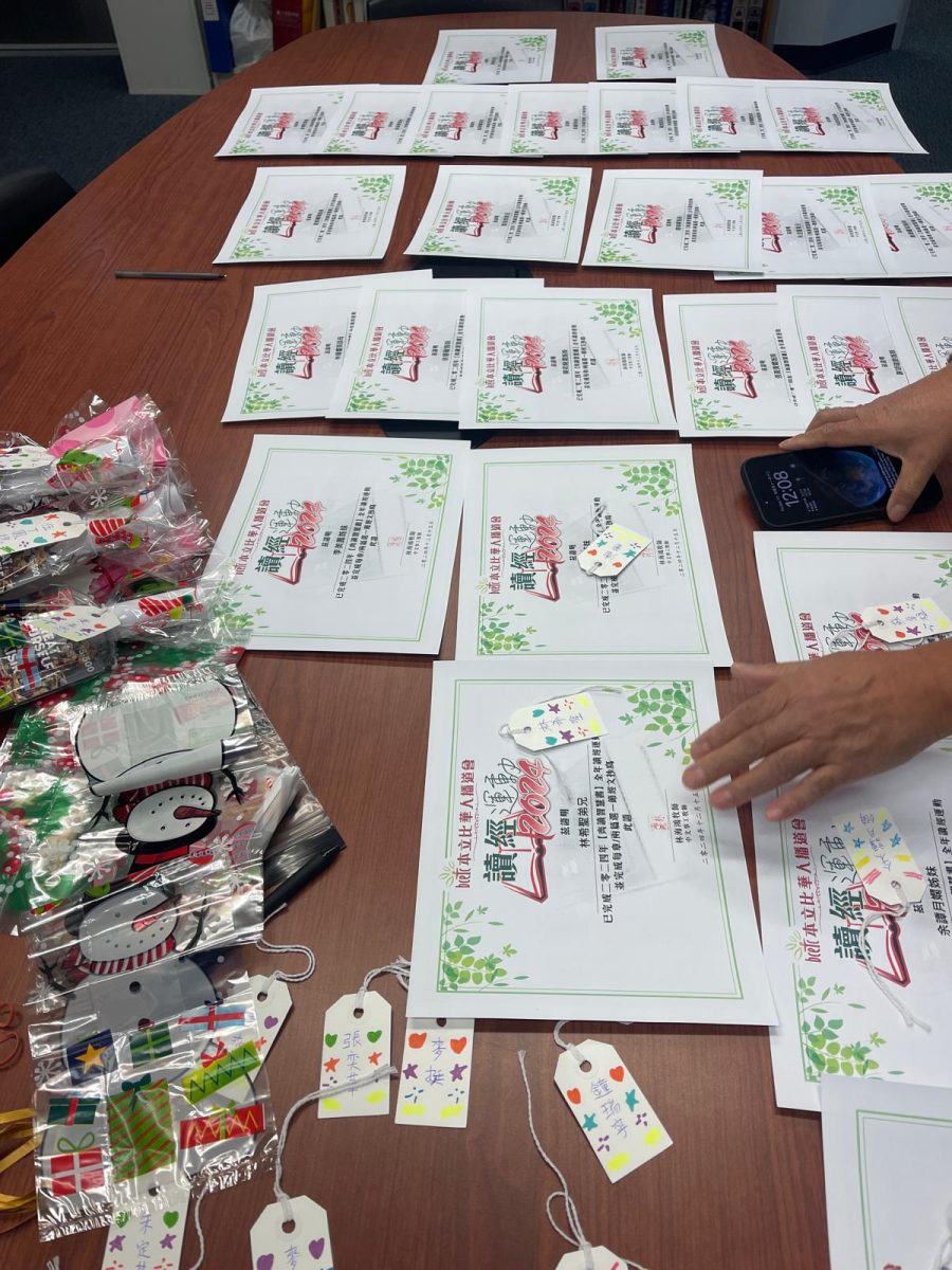 Certificates and keepsakes for the Annual Bible Reading Campaign